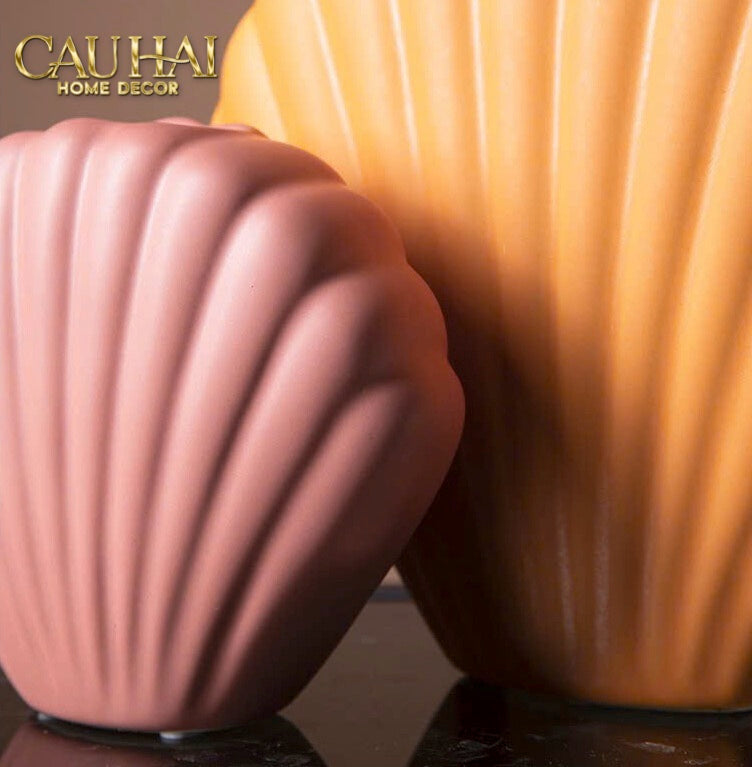 BÌNH HOA VỎ SÒ SIENNA COASTAL SHELL VASE H25 - CẬU HAI HOME DECOR