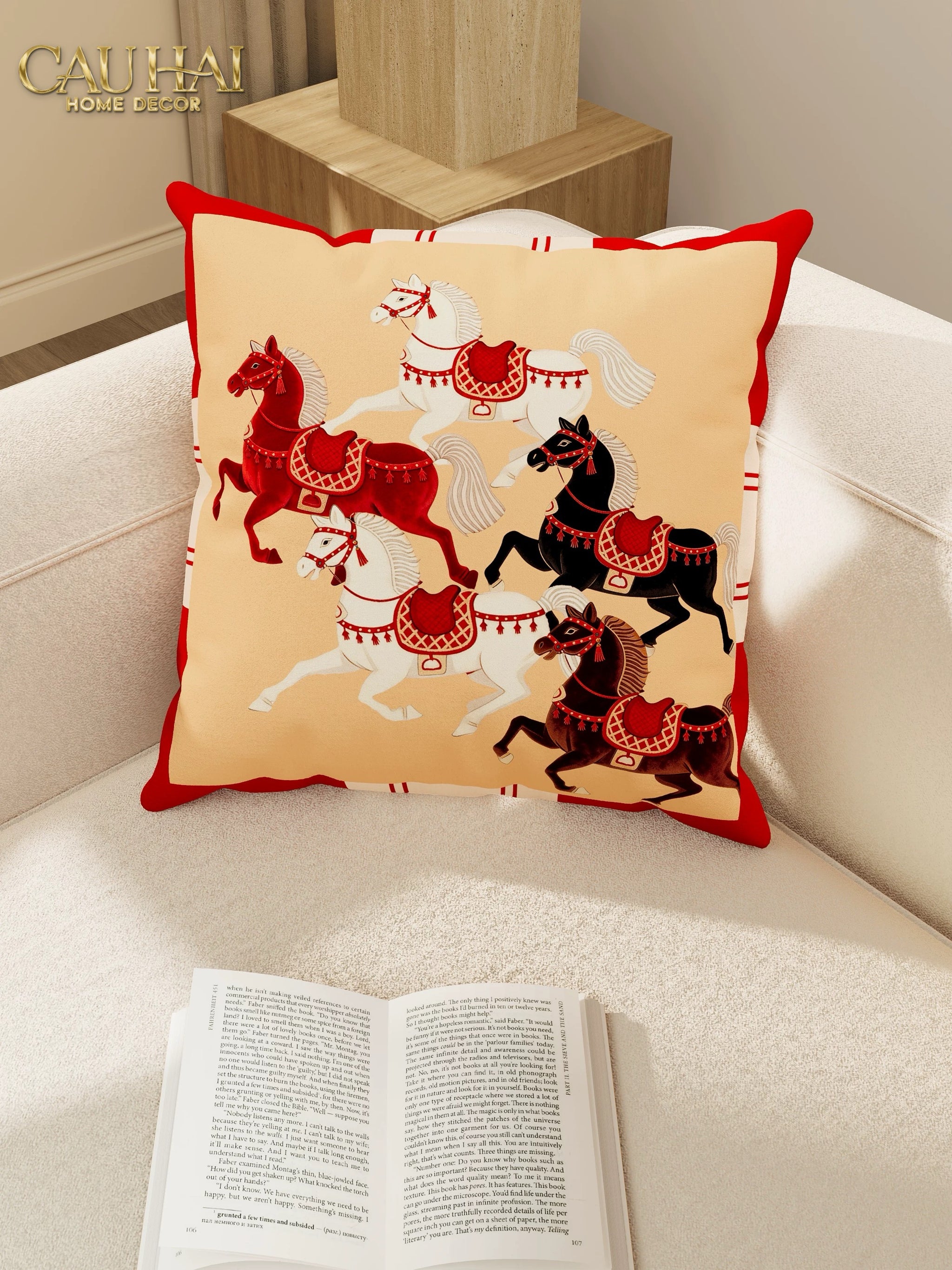 Tết Couture - Vỏ Gối Nhung Équestre Les Cinq Chevaux Royaux 45