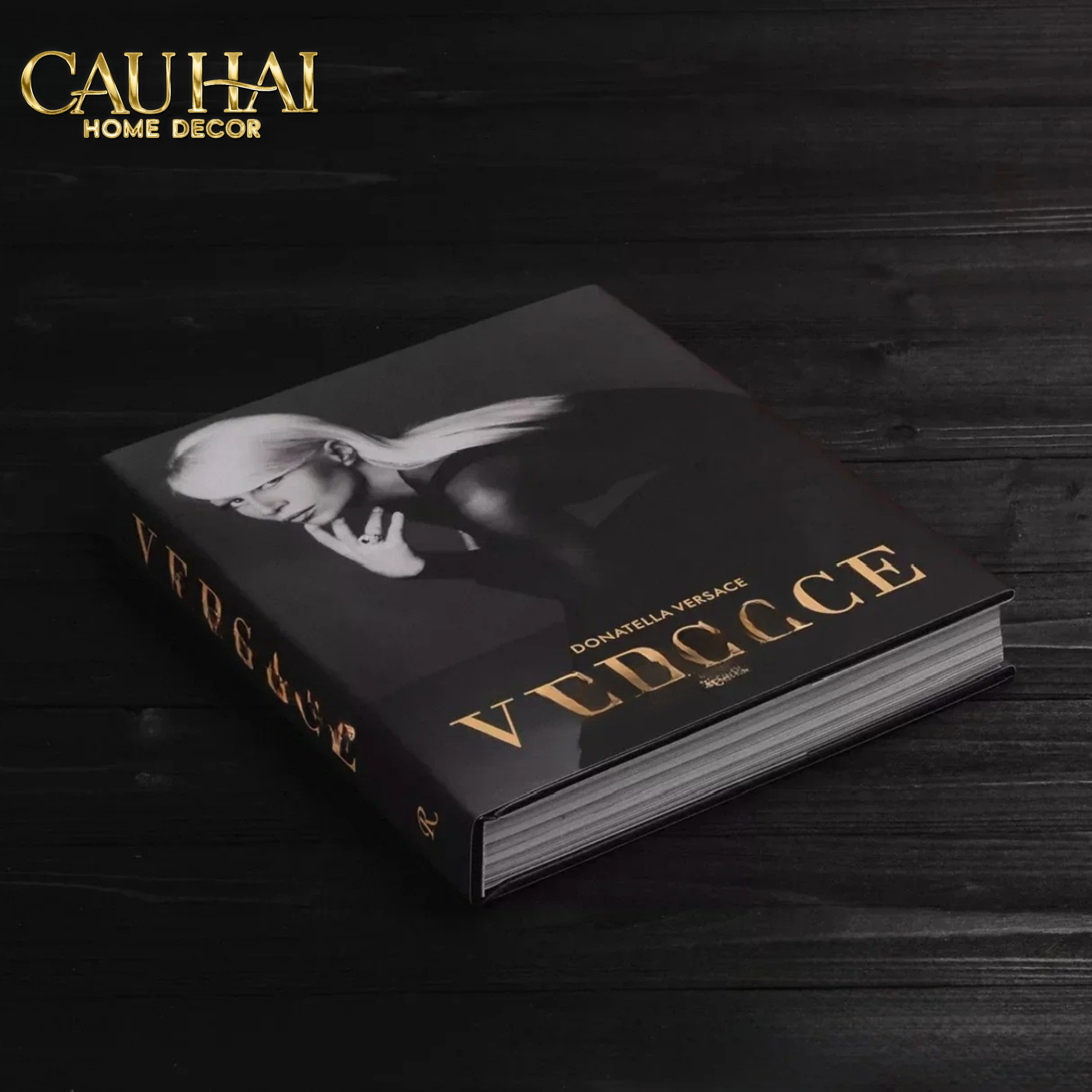 SÁCH FASHION RUNWAY VERSACE - CẬU HAI HOME DECOR