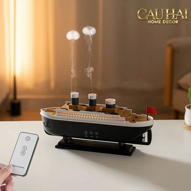 MÁY XÔNG TINH DẦU DU THUYỀN SYMPHONY VOYAGE - CẬU HAI HOME DECOR