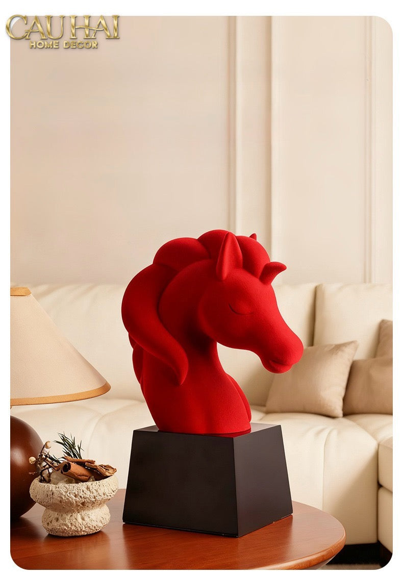 FÊTES VELOUR COUTURE - TƯỢNG NGỰA TÊTE DE CHEVAL ROUGE VELOUR ARMOUR - CẬU HAI HOME DECOR
