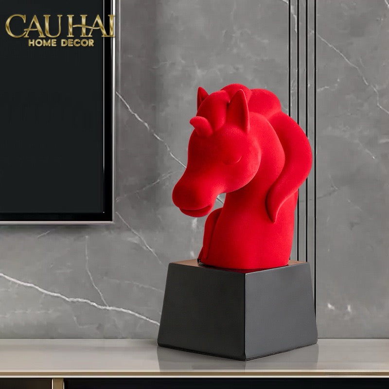 FÊTES VELOUR COUTURE - TƯỢNG NGỰA TÊTE DE CHEVAL ROUGE VELOUR ARMOUR - CẬU HAI HOME DECOR