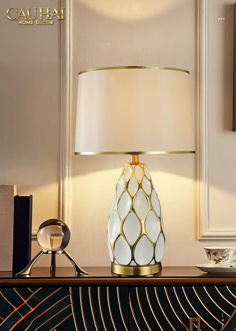 ĐÈN BÀN MARTHA - MARTHA PORCELAIN SIDE TABLE LAMP - CẬU HAI HOME DECOR