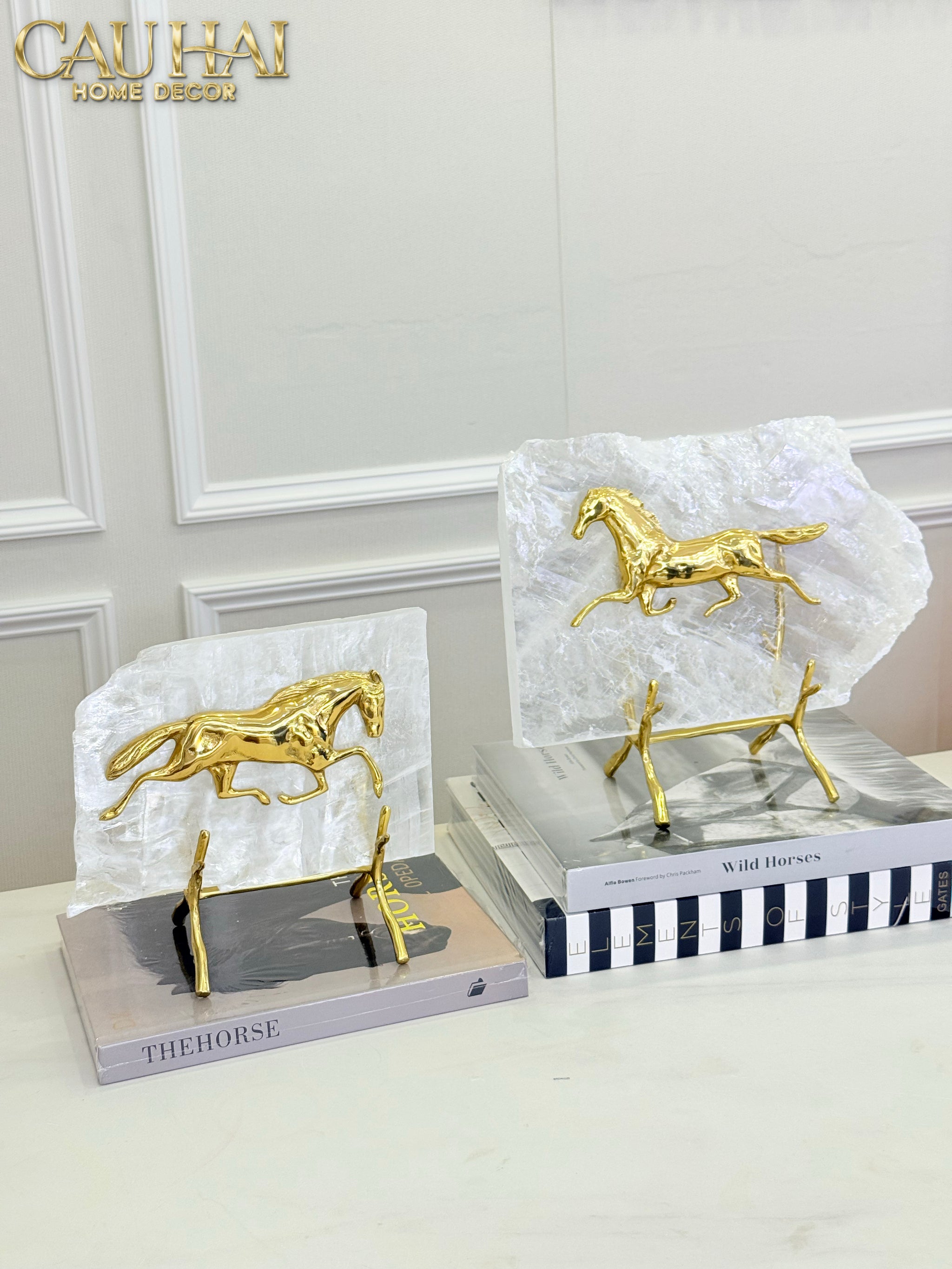 Maison Couture -  Set 2 Tượng Ngựa Đồng Đá Thạch Anh Équestre  Gilded Hidden Stallion Grande Quartz