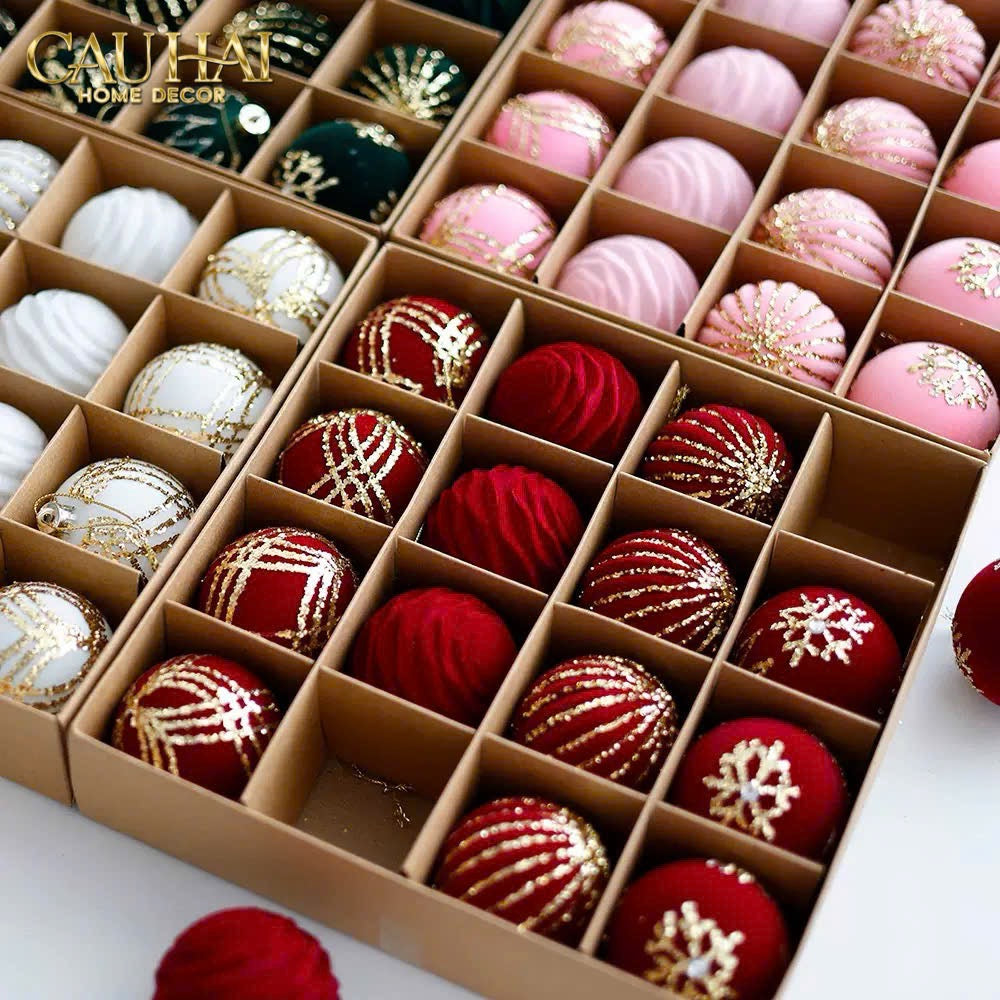 FÊTES COUTURE - SET CHÂU NHUNG ROUGE VELOUR CHRISTMAS ORNAMENTS 16PCS - CẬU HAI HOME DECOR