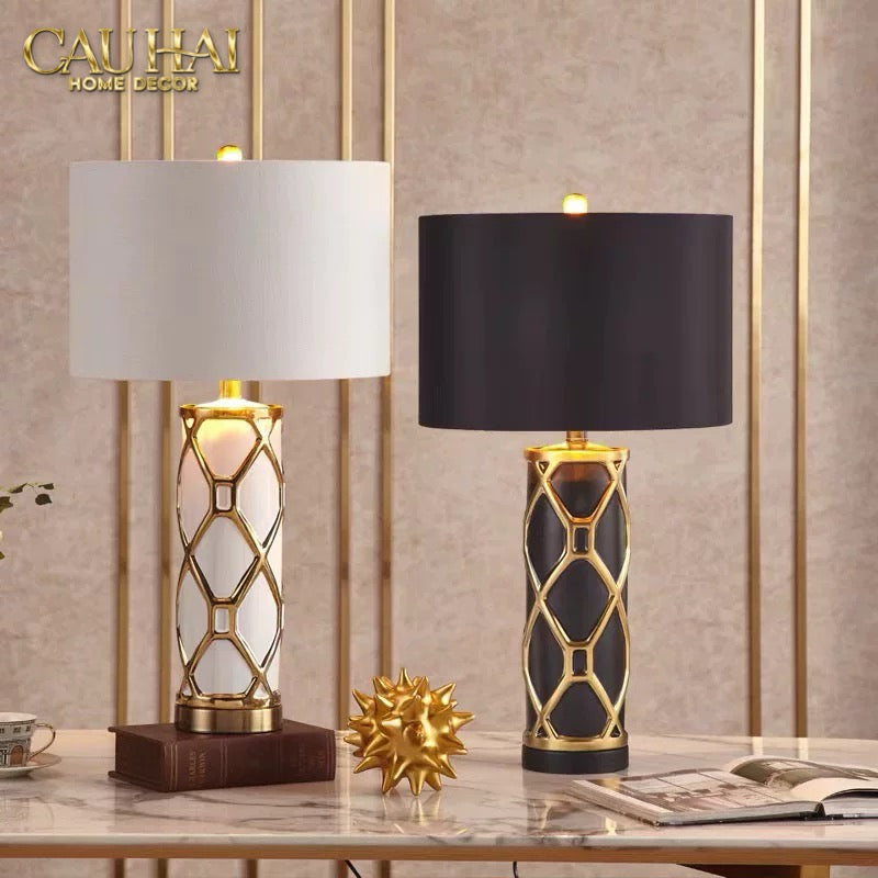 ĐÈN BÀN IRIS WHITE - IRIS WHITE SIDE TABLE LAMP - CẬU HAI HOME DECOR