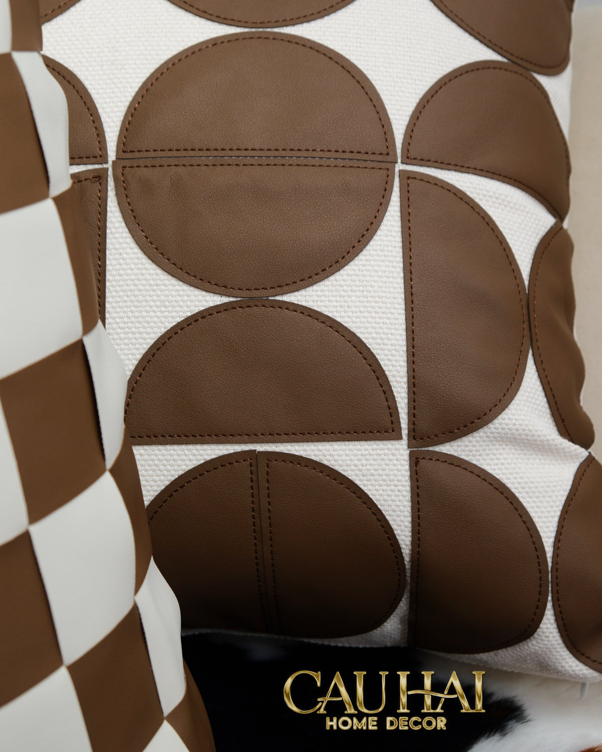 Vỏ Gối Géométrique Cognac Ivory 45x45-Vỏ Gối Trang Trí-CẬU HAI HOME DECOR-CẬU HAI HOME DECOR