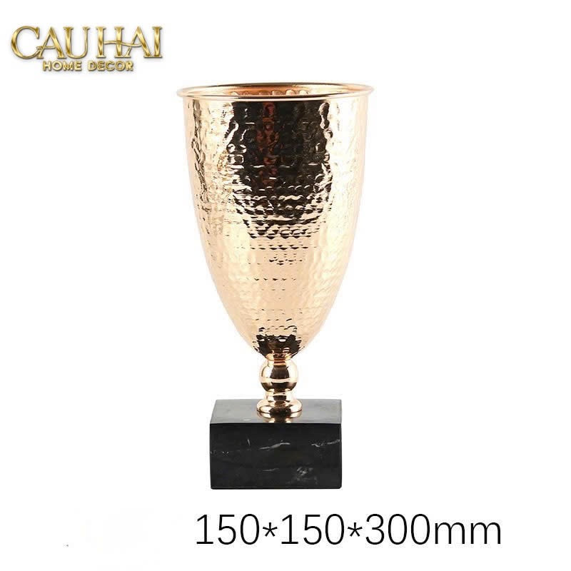 HONE COUTURE - BÌNH HOA GOBLET AUREUM MARBLE TROPHY H30 - CẬU HAI HOME DECOR