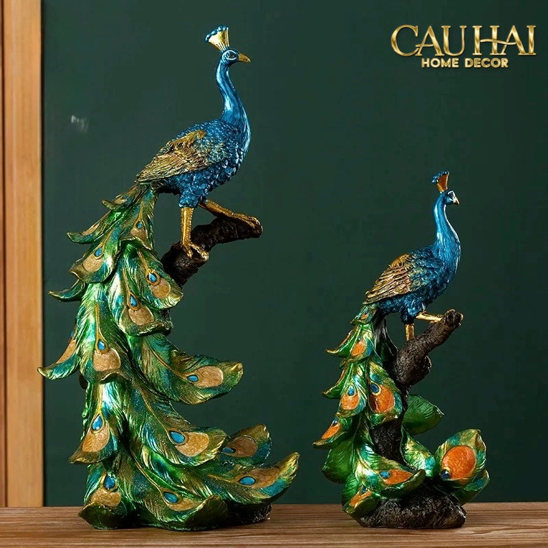 HOME COUTURE - TƯỢNG KHỔNG TƯỚC PAONS IMPÉRIAUX ÉMERAUDE - REGAL HERA DIVINITY H40 - CẬU HAI HOME DECOR