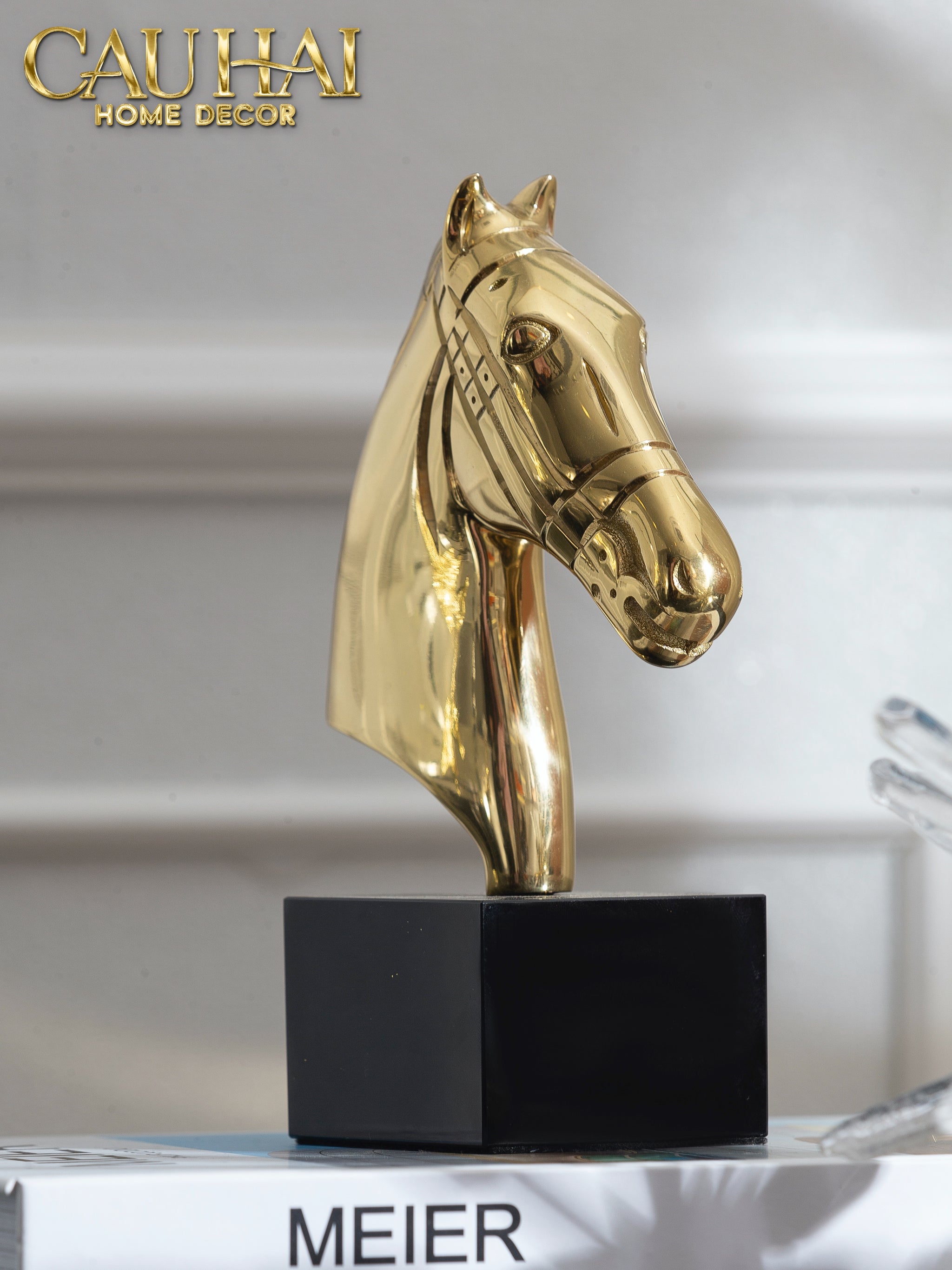 HOME COUTURE - TƯỢNG NGỰA GILDED TROY FW25-CẬU HAI HOME DECOR