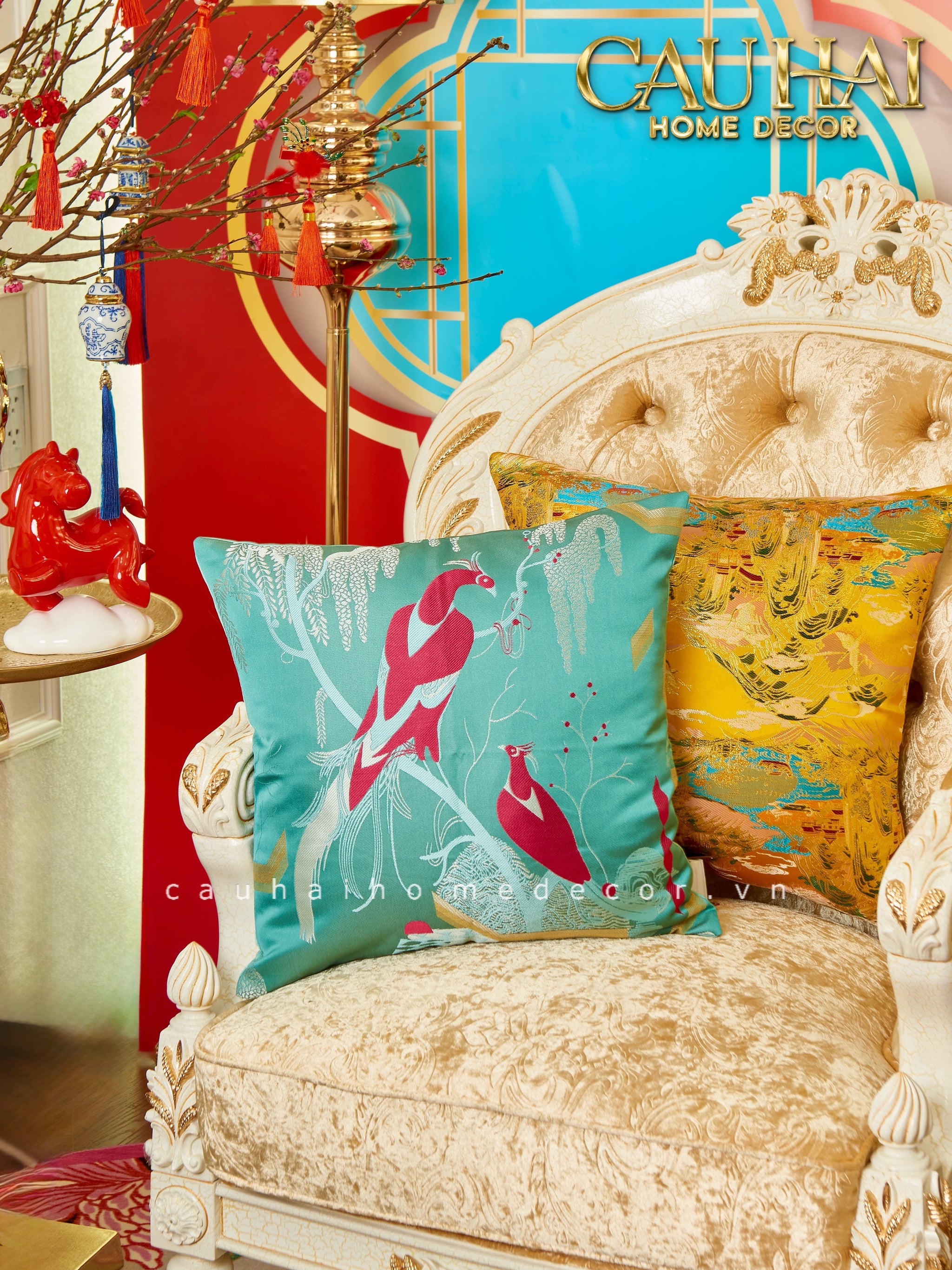 Maison Couture - Vỏ Gối Lụa Thêu  Le Cardinal Solaire  Turquoise Atélier  Cushion 45