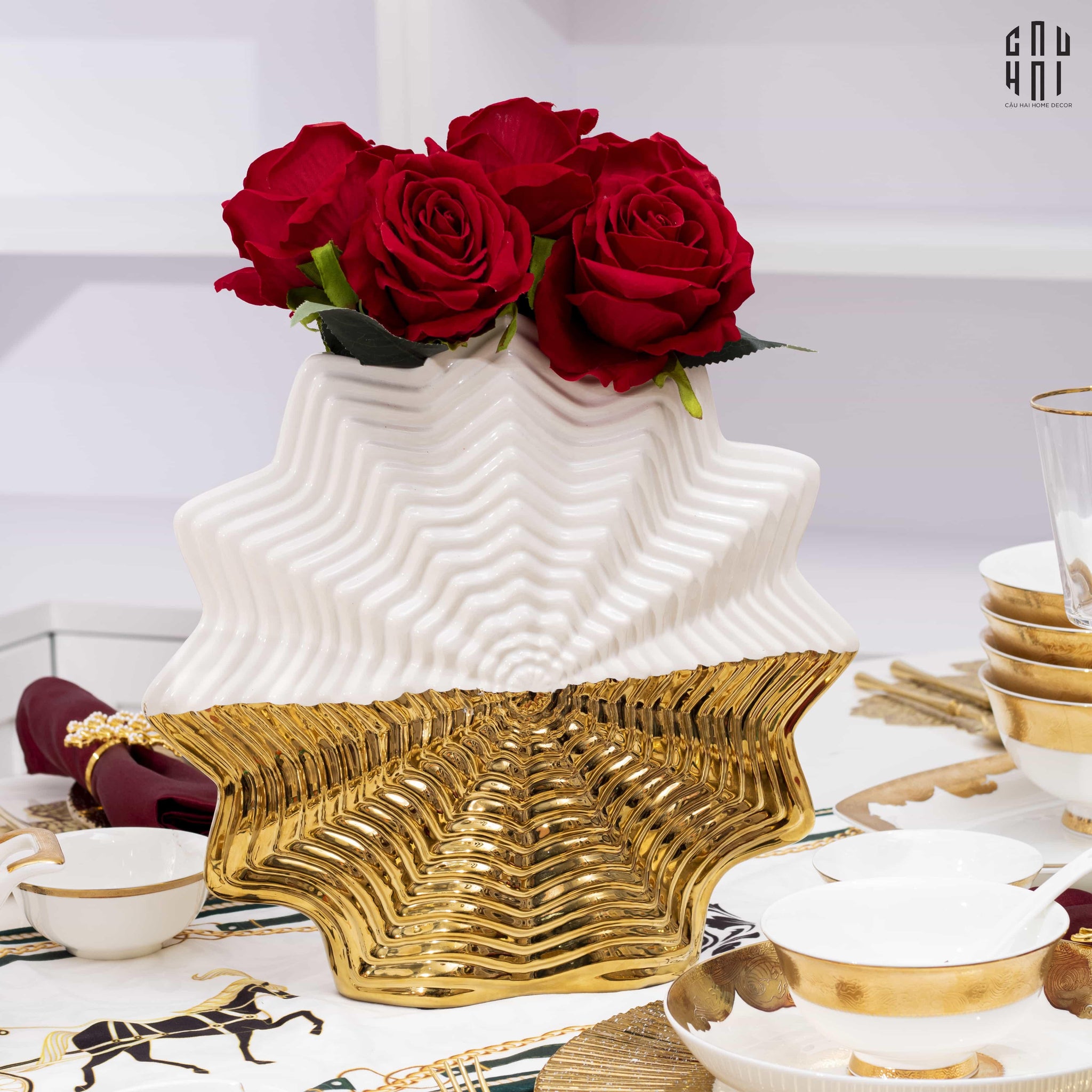 BÌNH HOA AQUARIUM S30 SS25 - CẬU HAI HOME DECOR