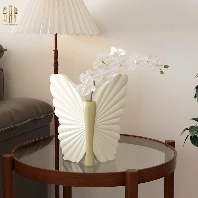BÌNH HOA BUTTERFLY WINGS - BEIGE - ANGEL IN BLOOM SS25 - CẬU HAI HOME DECOR