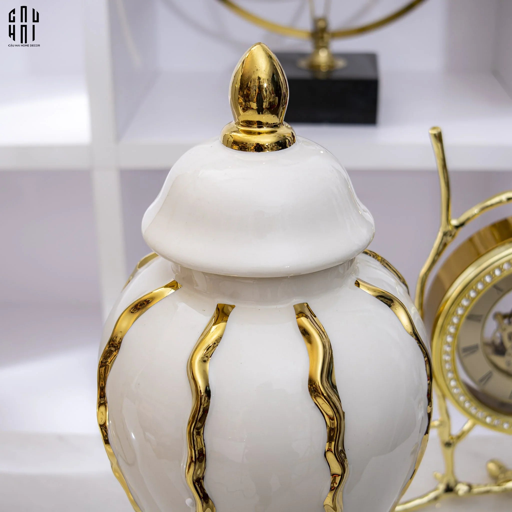 HOME COUTURE - BÌNH HOA PORCELAIN ATELIER FLYNN H60 - CẬU HAI HOME DECOR