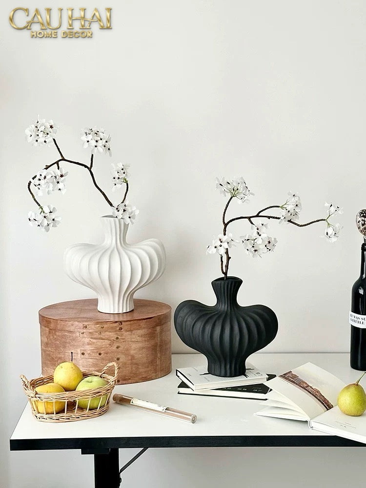 Bình Hoa Gốm Đen Petit Noir Plissé Vase 19x19.5-BÌNH HOA-CẬU HAI HOME DECOR-CẬU HAI HOME DECOR