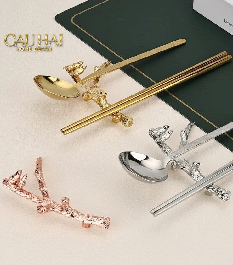 GÁC ĐŨA GOLDEN BRANCH PREMIUM CHOPSTICK RACK - CẬU HAI HOME DECOR