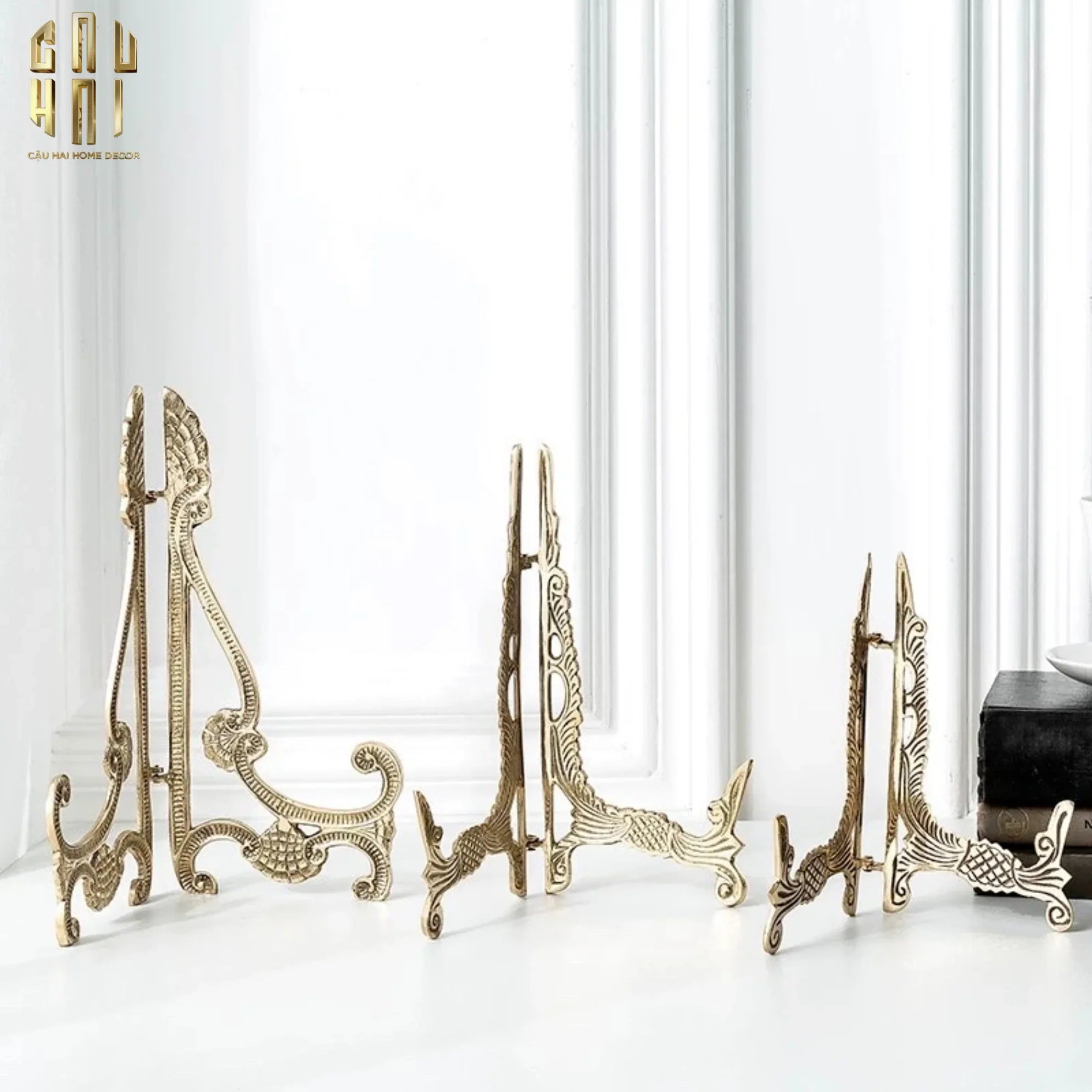 Chân Đỡ Đĩa Đồng Trưng Bày - Plate Stand Cosmo-CẬU HAI HOME DECOR