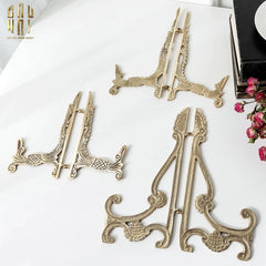 Chân Đỡ Đĩa Đồng Trưng Bày - Plate Stand Cosmo-CẬU HAI HOME DECOR