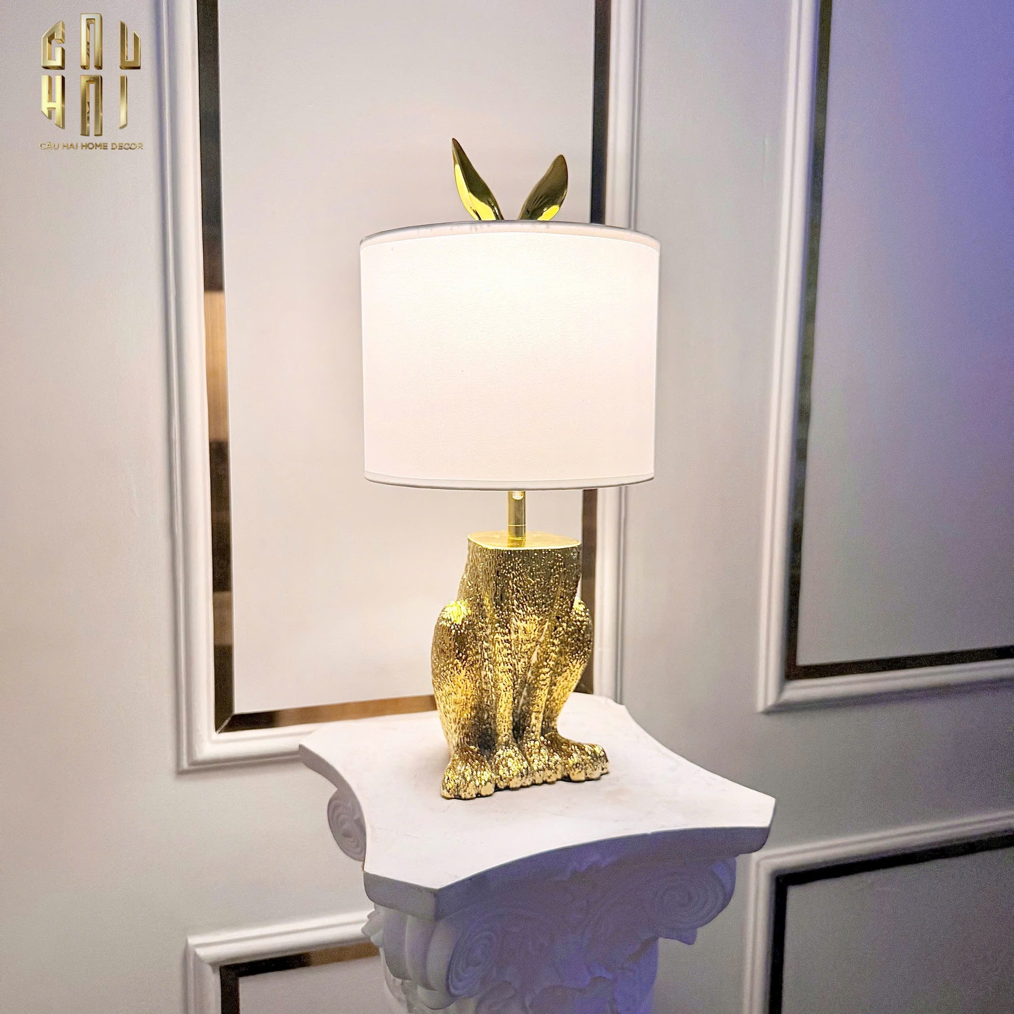 ĐÈN NGỦ ĐỂ BÀN GILDED RABBIT - CẬU HAI HOME DECOR