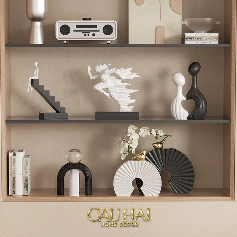 ELYSIAN - TƯỢNG THE QUANTUM DRIFT FIGURINES H22 - CẬU HAI HOME DECOR