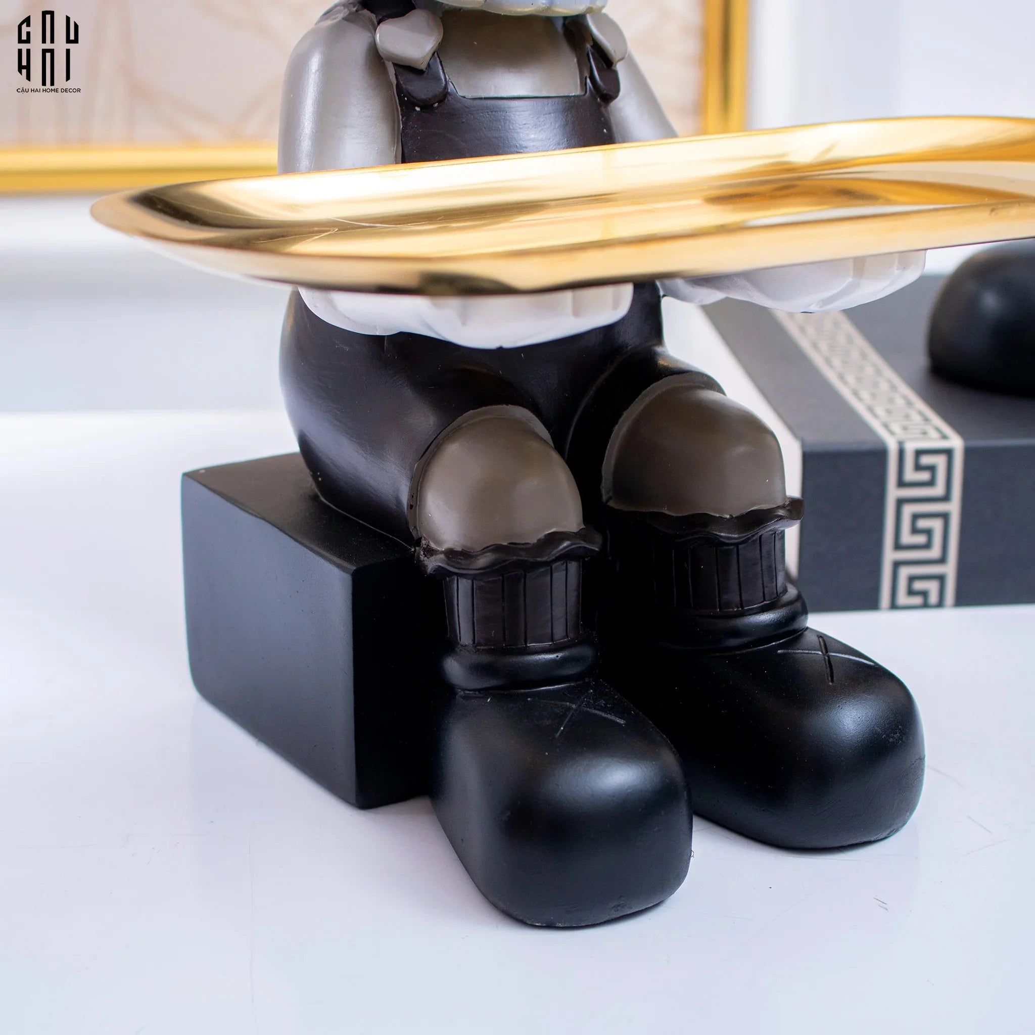 Elysian - Tượng Figurine Sitting Super Kaw Ss25-CẬU HAI HOME DECOR