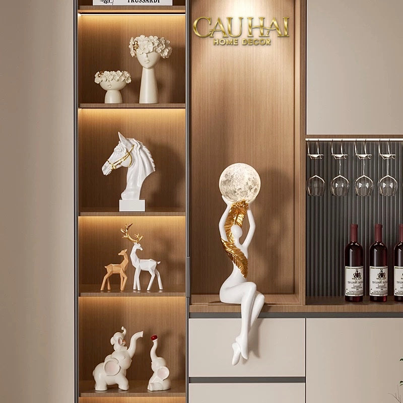 HOME COUTURE - TƯỢNG ĐÈN LUNA SERENE DIVINE FIGURINE 59CM - CẬU HAI HOME DECOR