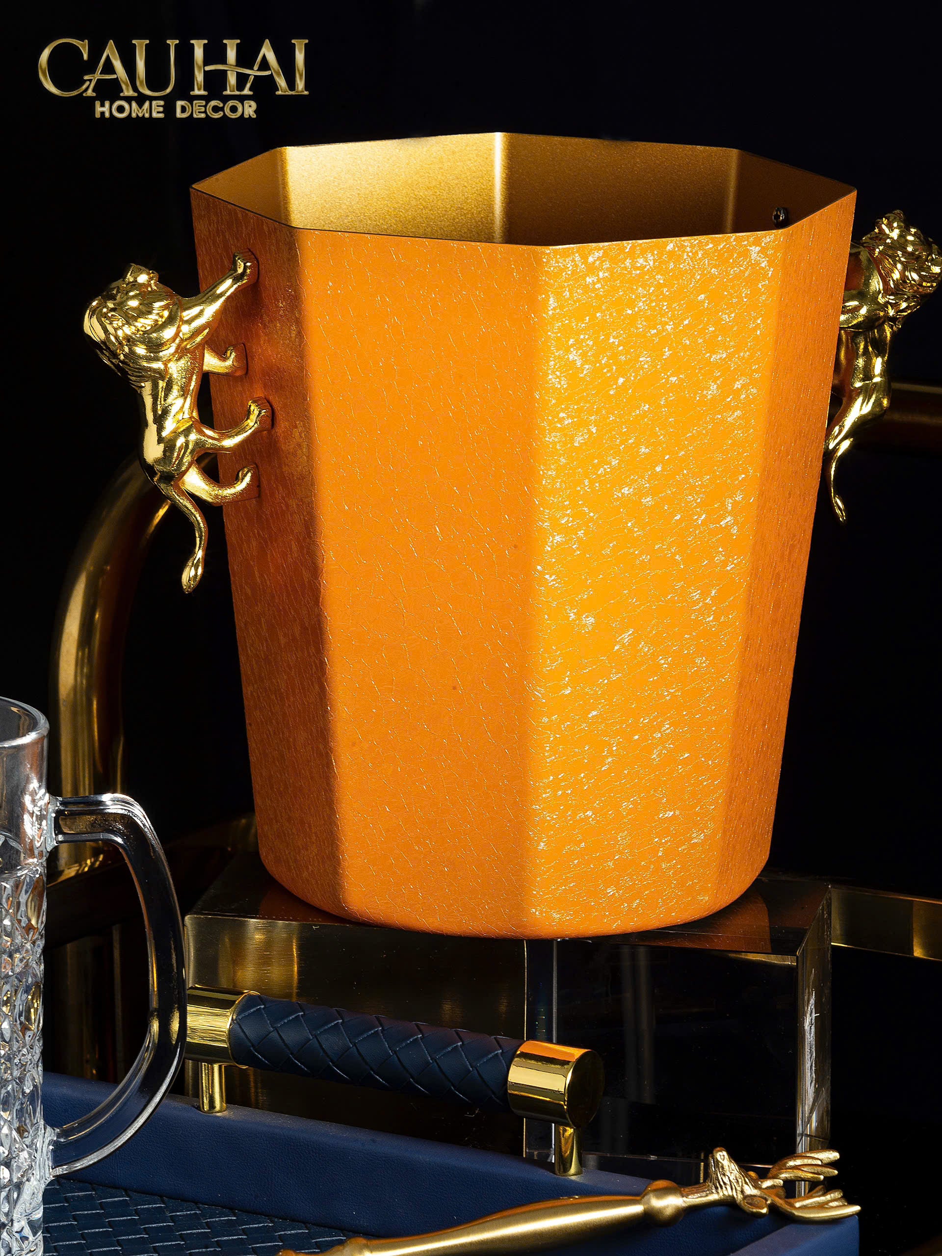 HOME COUTURE - XÔ ĐÁ GOLD LION ICE BUCKET - CẬU HAI HOME DECOR