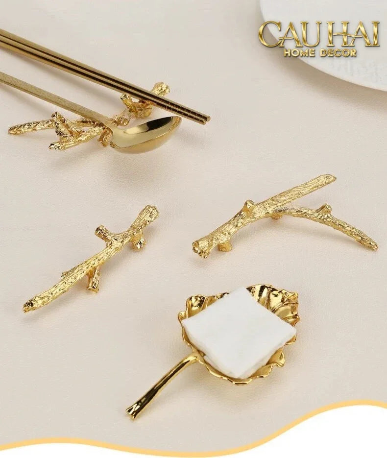 Gác Đũa Nhánh Cây Golden Bird Branch Harmony Premium Chopstick Rack 11 x 8.4 cm-Dinner Cutlery Set Dao Muỗng Nĩa-Đối tác tại Trung Quốc theo từng đơn đặt hàng-CẬU HAI HOME DECOR
