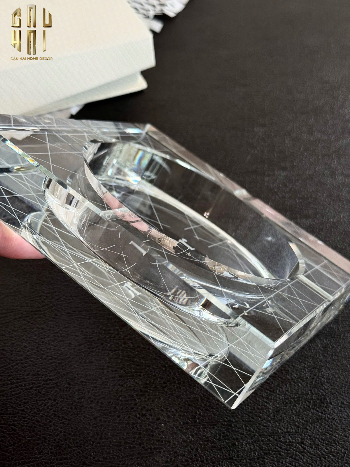 HOME COUTURE - GẠT TÀN CRYSTAL D.O ASHTRAY FULL BOX SIZE 15 - CẬU HAI HOME DECOR