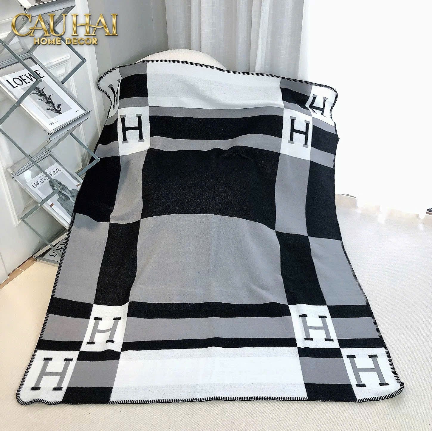 CHĂN SOFA BLACK-W HELIOS VELVET BLANKET - CẬU HAI HOME DECOR