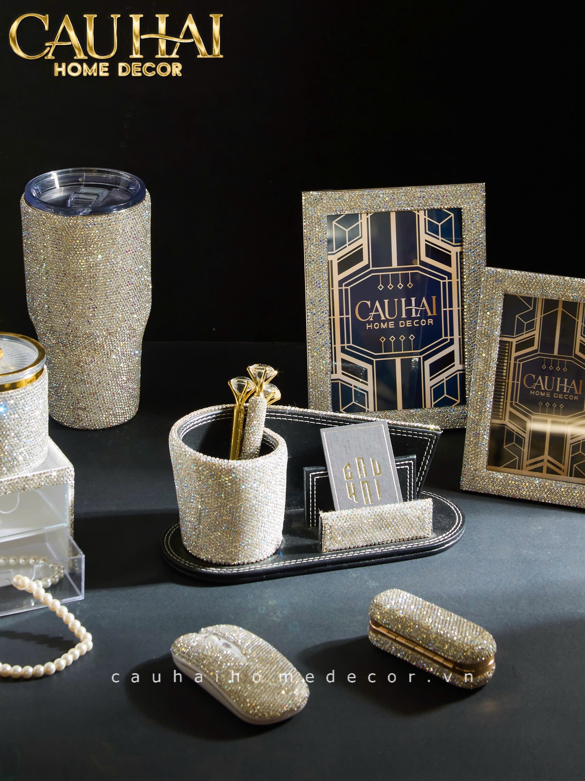 HỘP CỌ MAKE UP ON THE GO BEAUTY BOX DIAMOND BLING BLING - CẬU HAI HOME DECOR