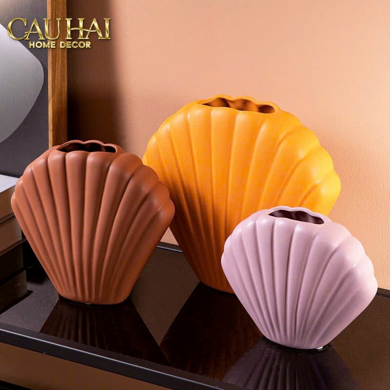 BÌNH HOA VỎ SÒ SIENNA COASTAL SHELL VASE H25 - CẬU HAI HOME DECOR