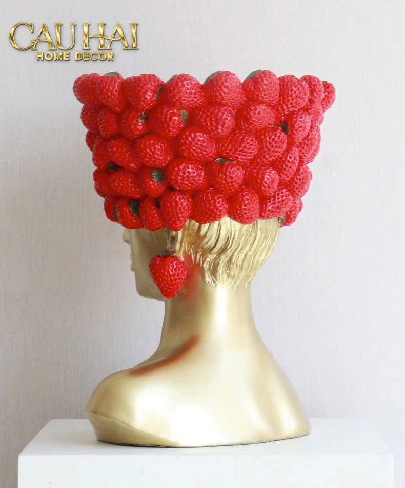 HAUTE FOLIE - TƯỢNG NÀNG DÂU FOLIE STRAWBERRY MADEMOISELLE H31-CẬU HAI HOME DECOR
