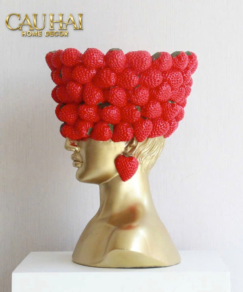HAUTE FOLIE - TƯỢNG NÀNG DÂU FOLIE STRAWBERRY MADEMOISELLE H31-CẬU HAI HOME DECOR