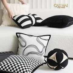 Gối Tròn Reflection Ball-CẬU HAI HOME DECOR