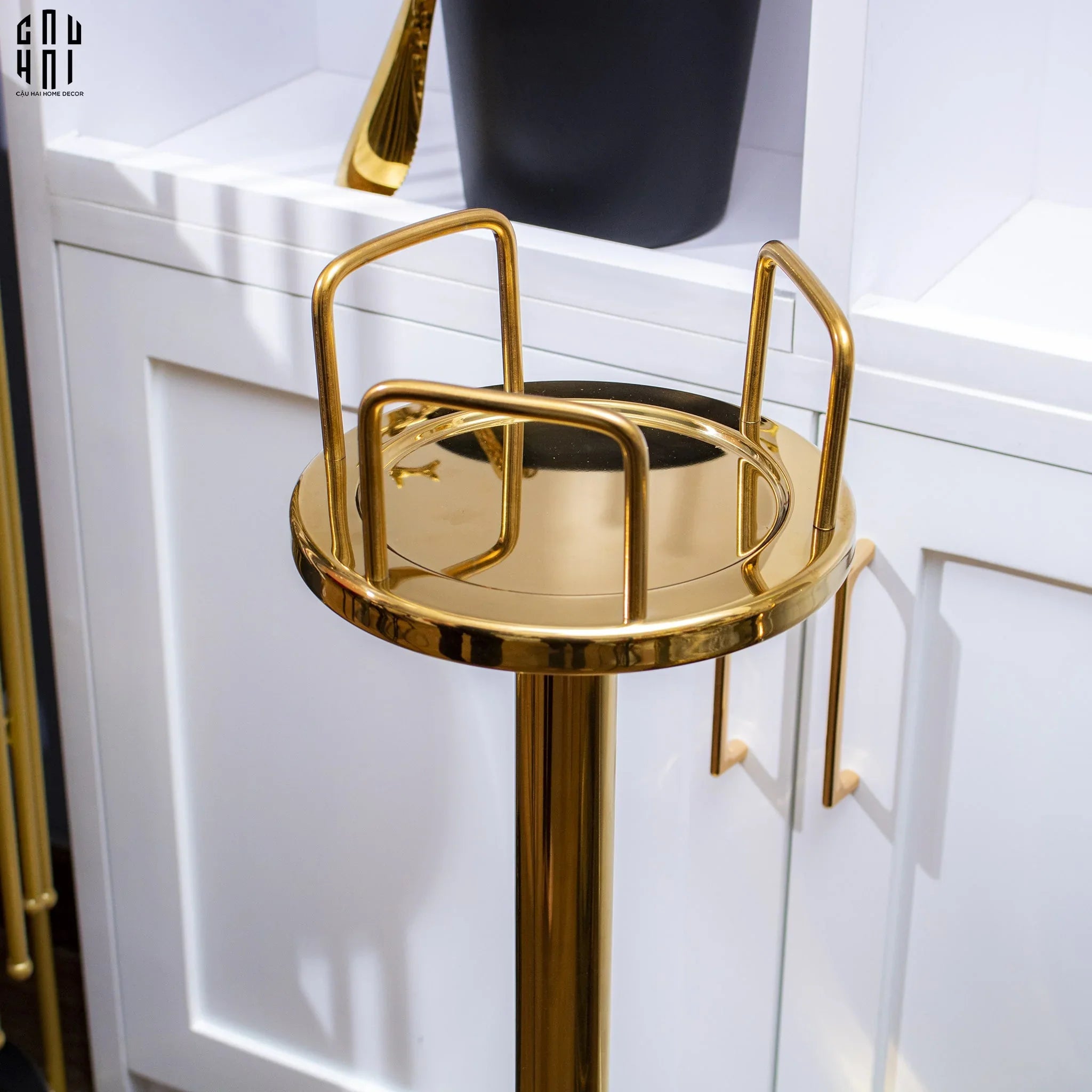GOLDEN ICE BUCKET HOLDER - GIÁ ĐỰNG XÔ ĐÁ-CẬU HAI HOME DECOR
