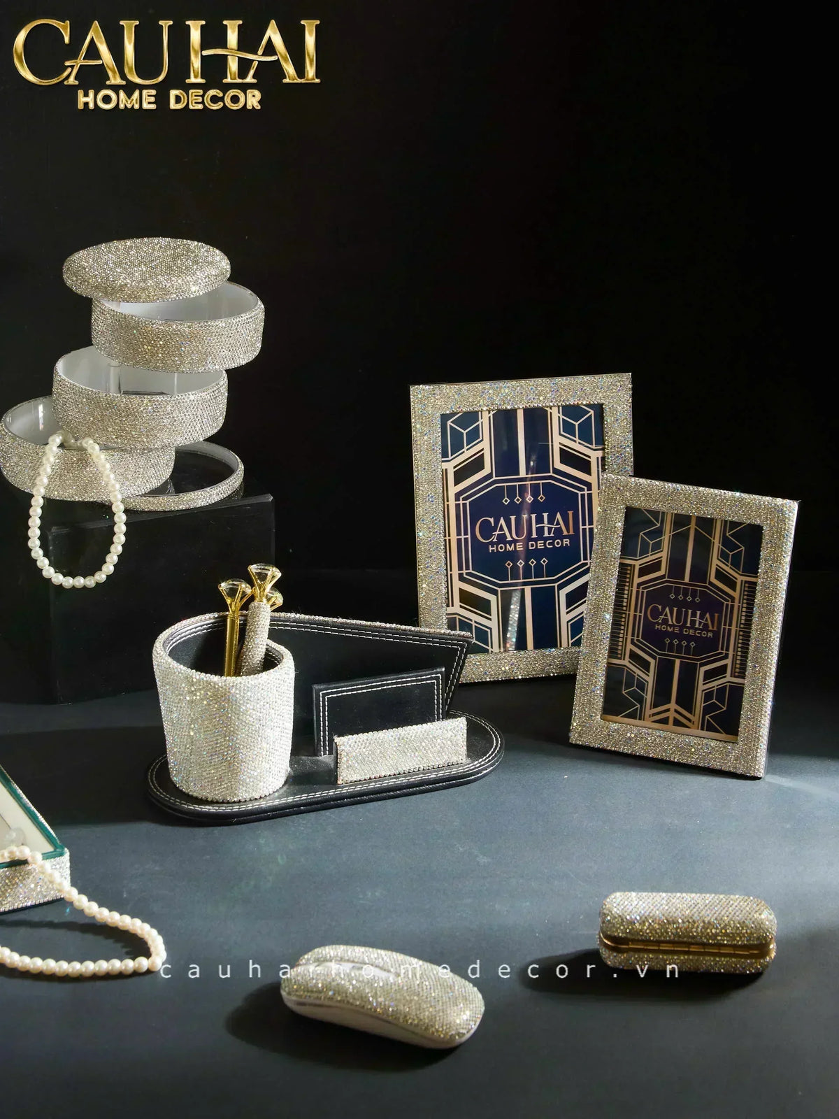 Haute Folie - Gương Trang Điểm Diamond Bling Bling-GƯƠNG TRANG ĐIỂM-Đối tác tại Trung Quốc theo từng đơn đặt hàng-CẬU HAI HOME DECOR