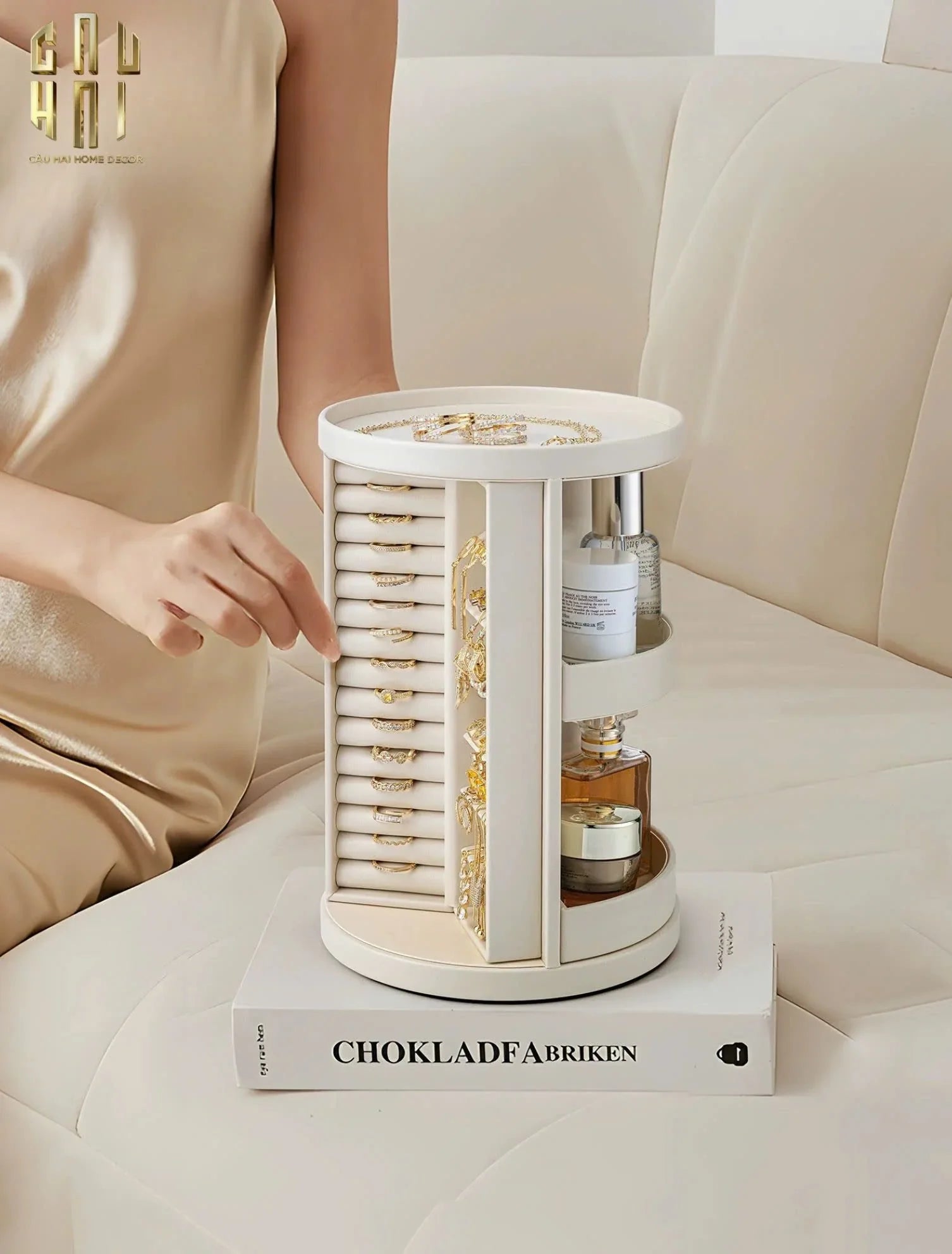 HAUTE FOLIE - KỆ TRANG SỨC DA XOAY 360 - JEWELRY CLOSET - CẬU HAI HOME DECOR