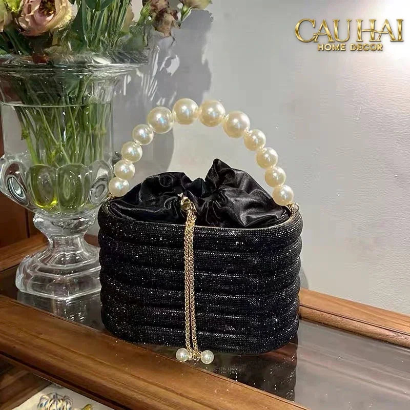 Haute Folie - Túi Handbag Full Kim Cương Đen- Perle Savoir Aterlier Diamond Pavé Haute Décor Object-TÚI XÁCH & VÍ TRANG TRÍ-Đối tác tại Trung Quốc theo từng đơn đặt hàng-CẬU HAI HOME DECOR