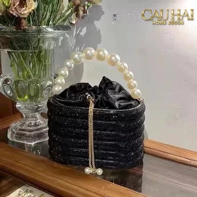 Haute Folie - Túi Handbag Full Kim Cương Đen- Perle Savoir Aterlier Diamond Pavé Haute Décor Object-TÚI XÁCH & VÍ TRANG TRÍ-Đối tác tại Trung Quốc theo từng đơn đặt hàng-CẬU HAI HOME DECOR