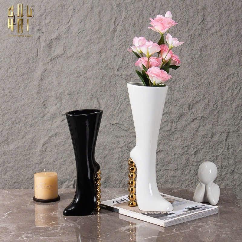 HOME COUTURE - BÌNH HOA CATWALK HIGH HEEL PEARL WHITE VASE H38 - CẬU HAI HOME DECOR