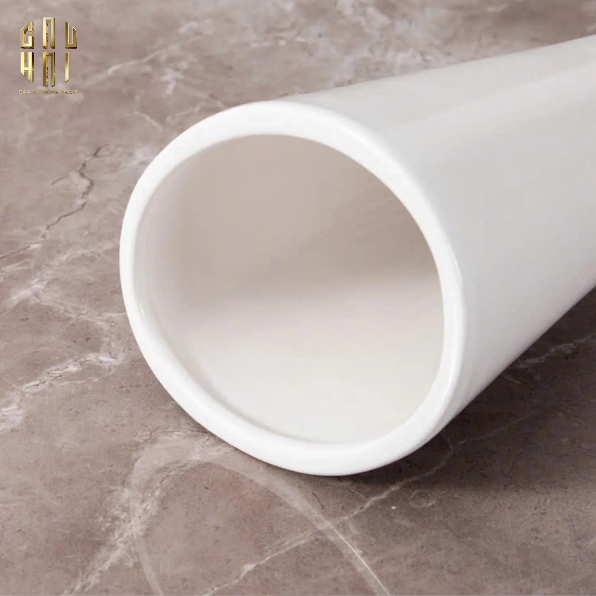 HOME COUTURE - BÌNH HOA CATWALK HIGH HEEL PEARL WHITE VASE H38 - CẬU HAI HOME DECOR