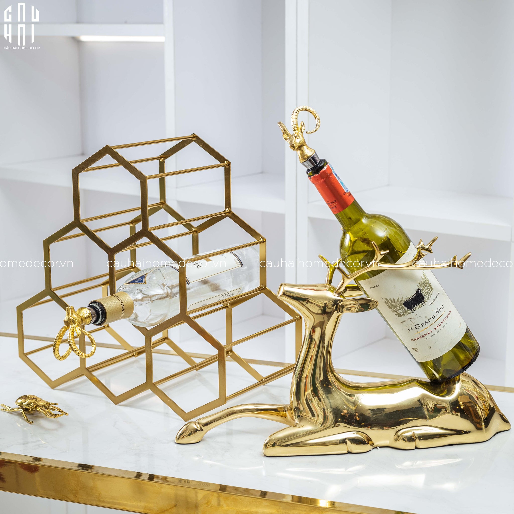 HOME COUTURE - BRASSON PREMIUM WINE HOLDER - MYTHICAL GODDESS ELK SS25-CẬU HAI HOME DECOR