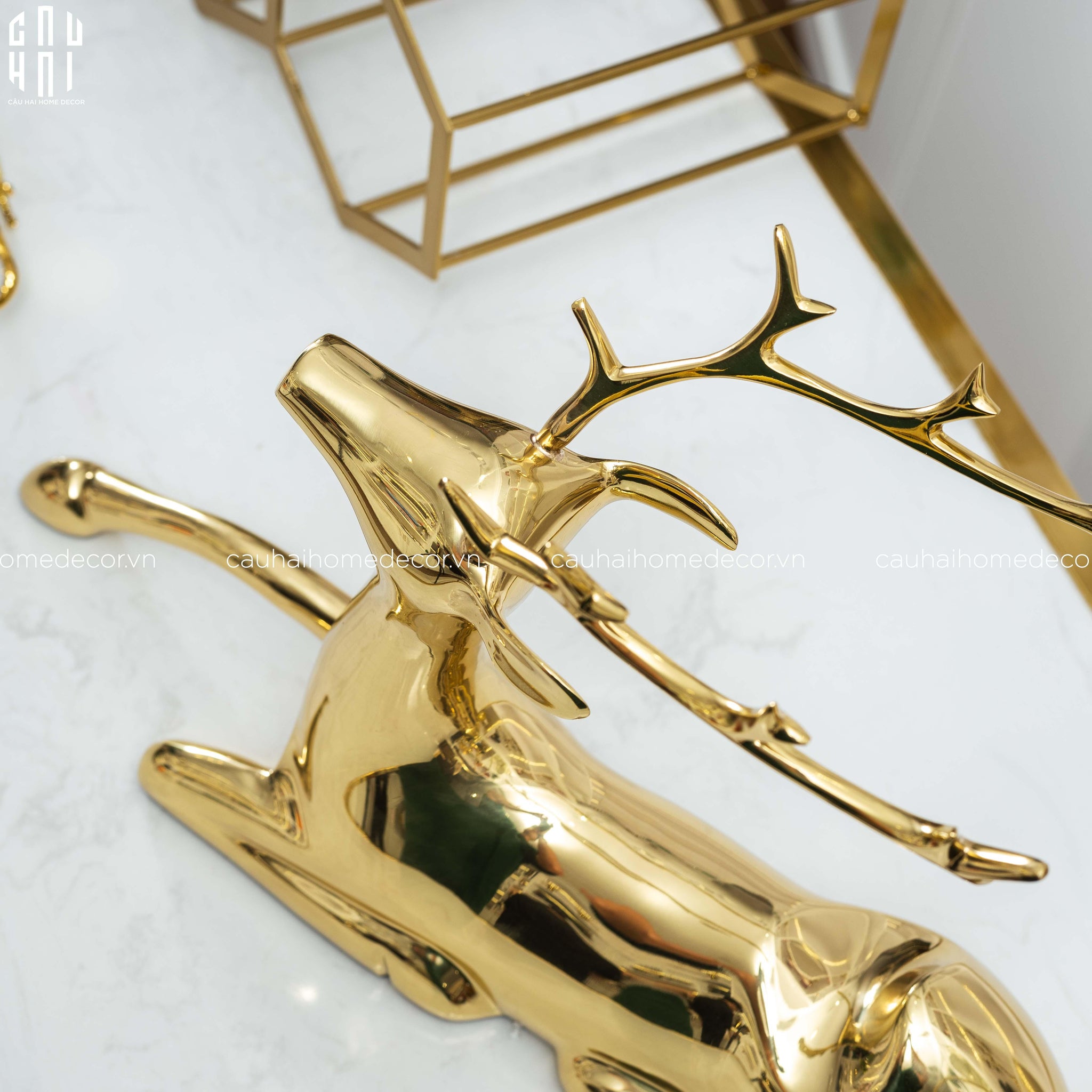 HOME COUTURE - BRASSON PREMIUM WINE HOLDER - MYTHICAL GODDESS ELK SS25-CẬU HAI HOME DECOR