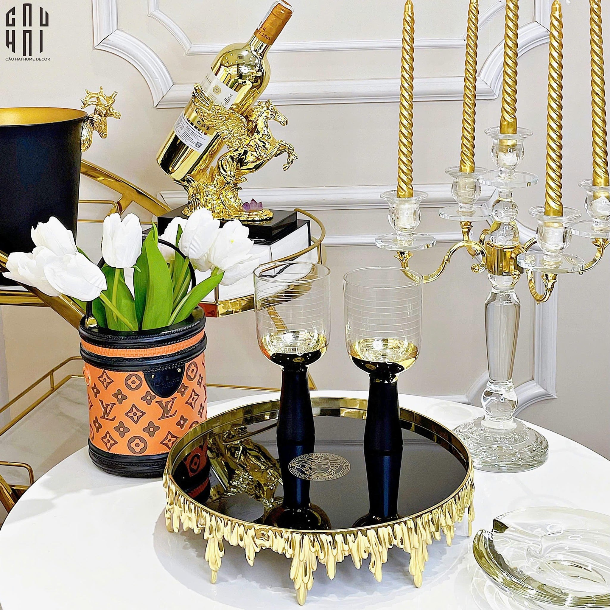 HOME COUTURE - MELTED GOLD TRAY - KHAY GƯƠNG ĐEN MEDUSA SS25-CẬU HAI HOME DECOR