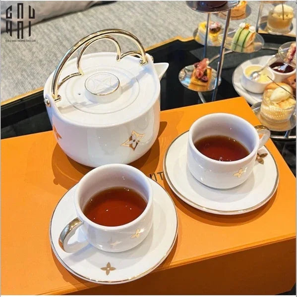 HOME COUTURE - SET BÌNH TRÀ LOUIS.V 2 TÁCH BASIC WHITE - FULL BOX SS25 - CẬU HAI HOME DECOR