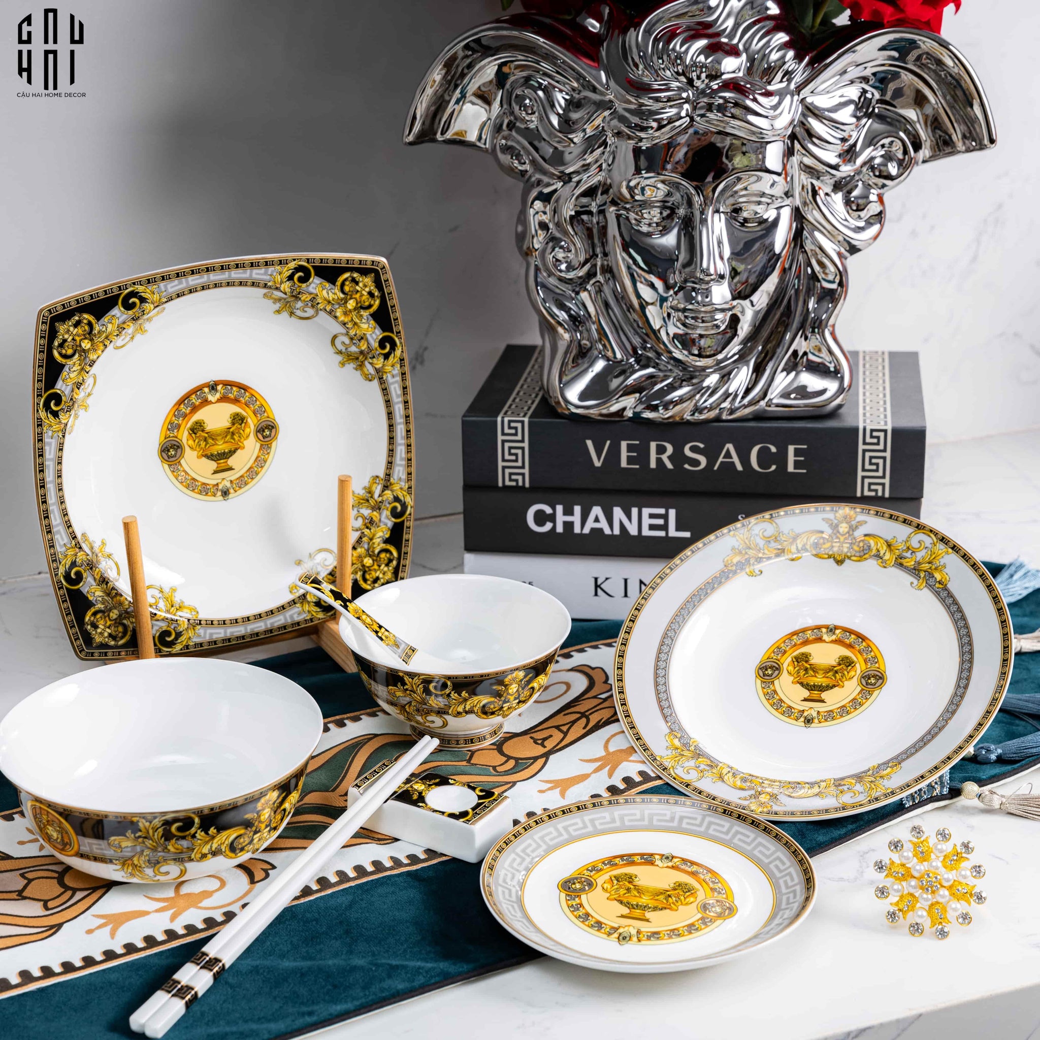HOME COUTURE - SET CHÉN DĨA PALAIS DE MÉDUSE 8PCS SS25 - CẬU HAI HOME DECOR
