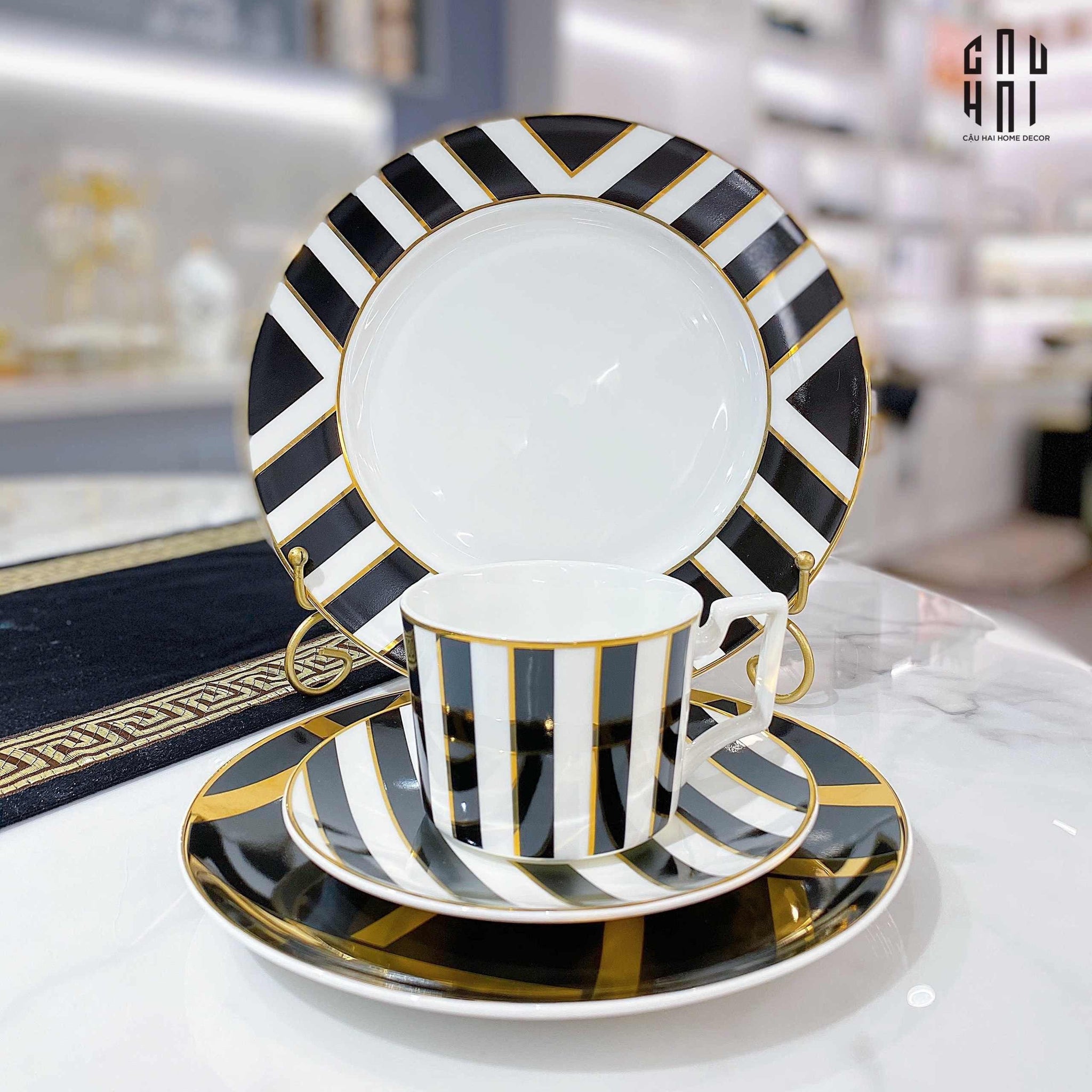 HOME COUTURE - SET ĐĨA ÂU - HARLEY BANQUET DINNER SET. SS25 - CẬU HAI HOME DECOR