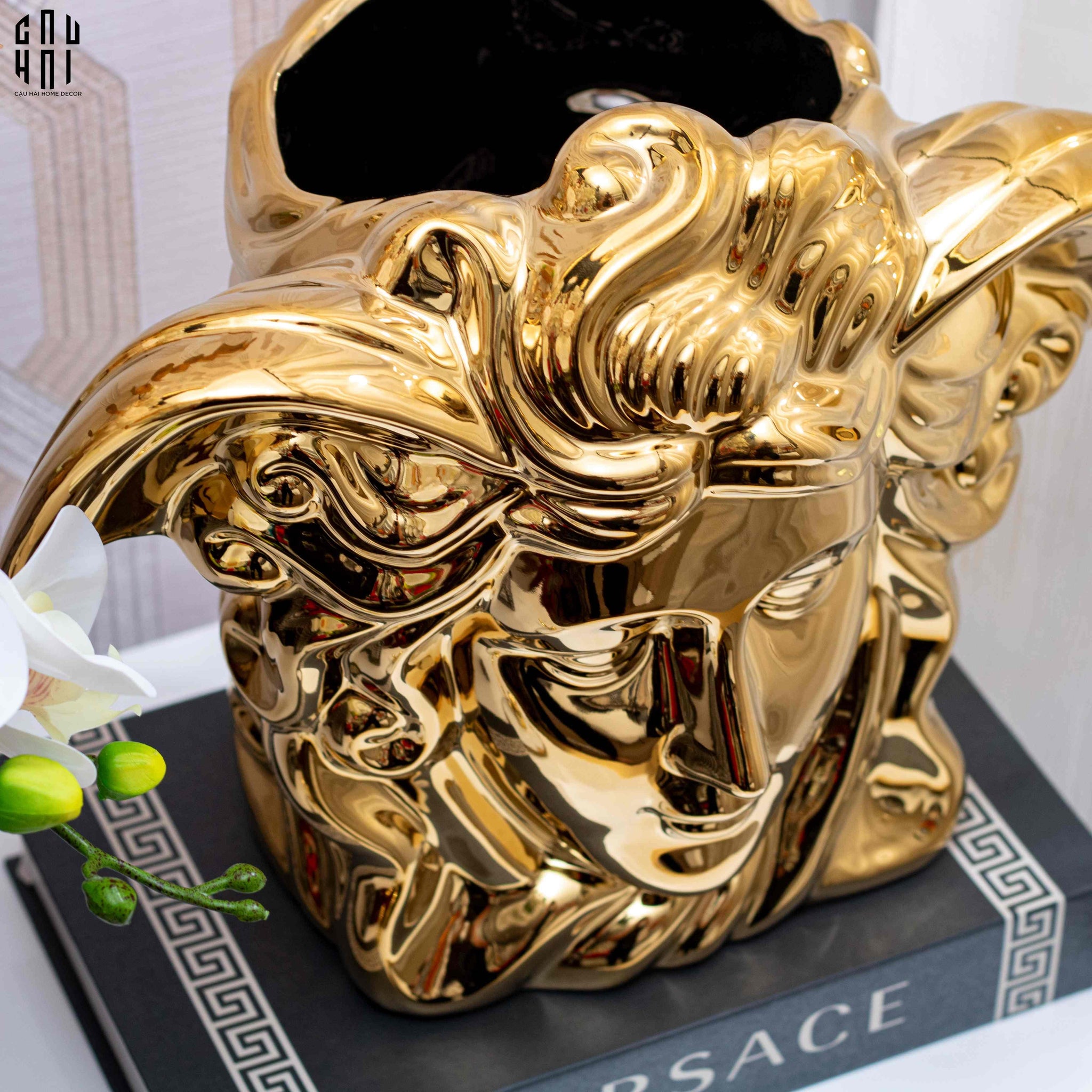 HOME COUTURE - TƯỢNG GILDED MEDUSA - A FUSION OF FASCINATION - CẬU HAI HOME DECOR