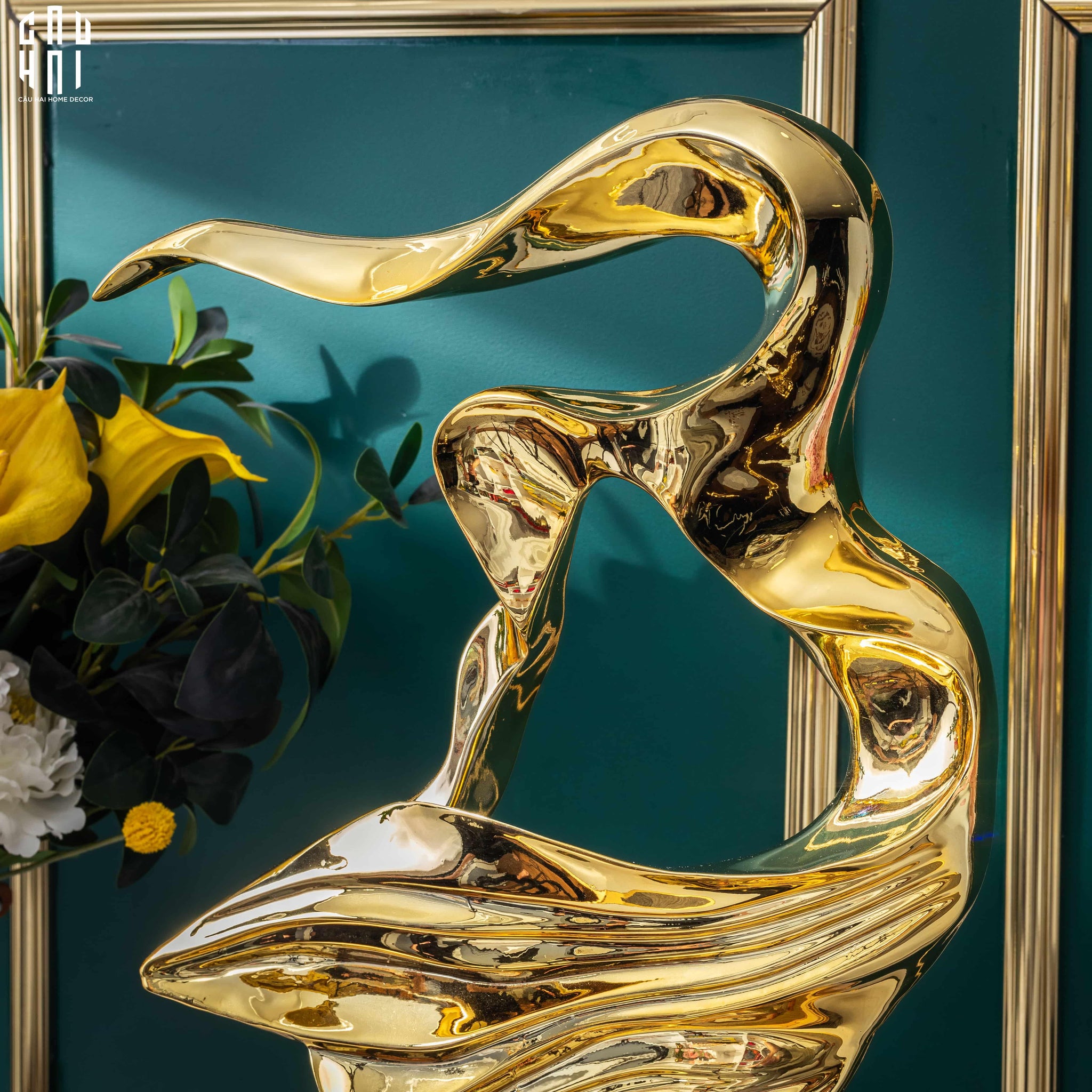 HOME COUTURE - TƯỢNG GOLDEN BALLET 75 SS25-CẬU HAI HOME DECOR